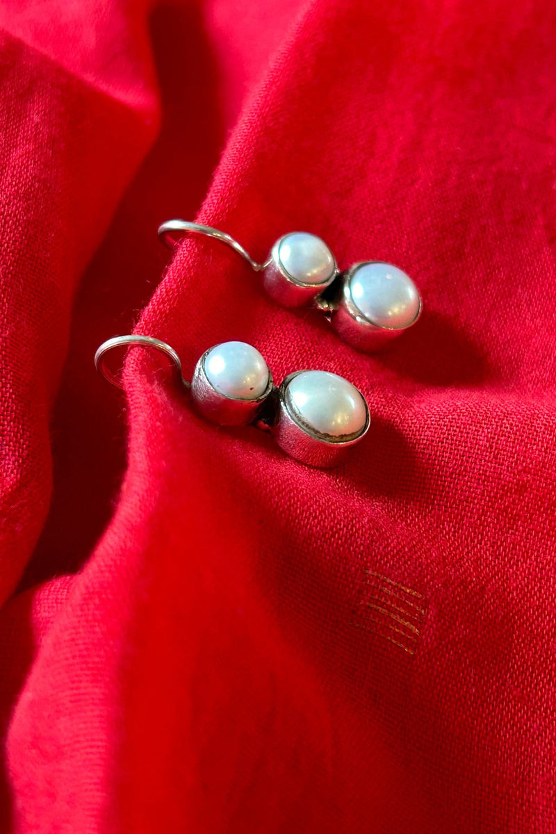 Circular drop white pearl earrings