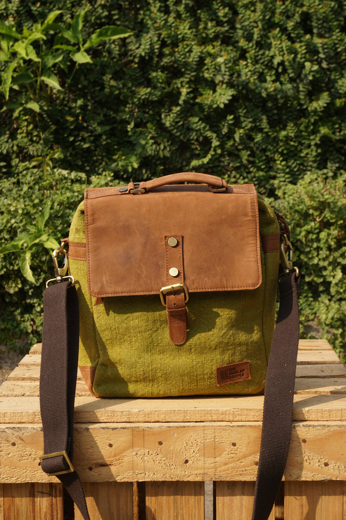 Mini Chief in Olive