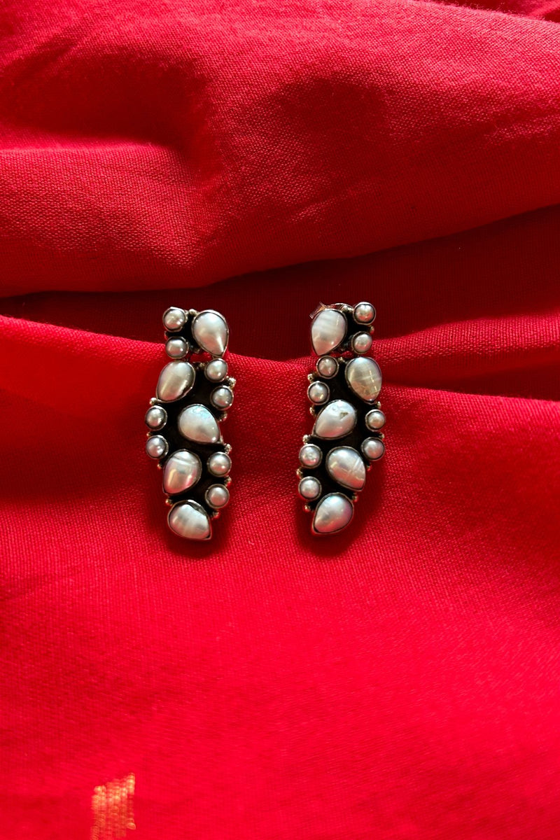 Silver finish white pearl Earrings