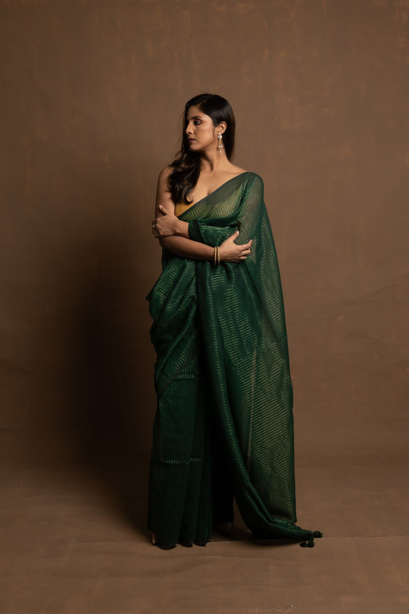 HARA RANG | DEEP GREEN HANDLOOM COTTON SAREE WITH ZARI STRIPES