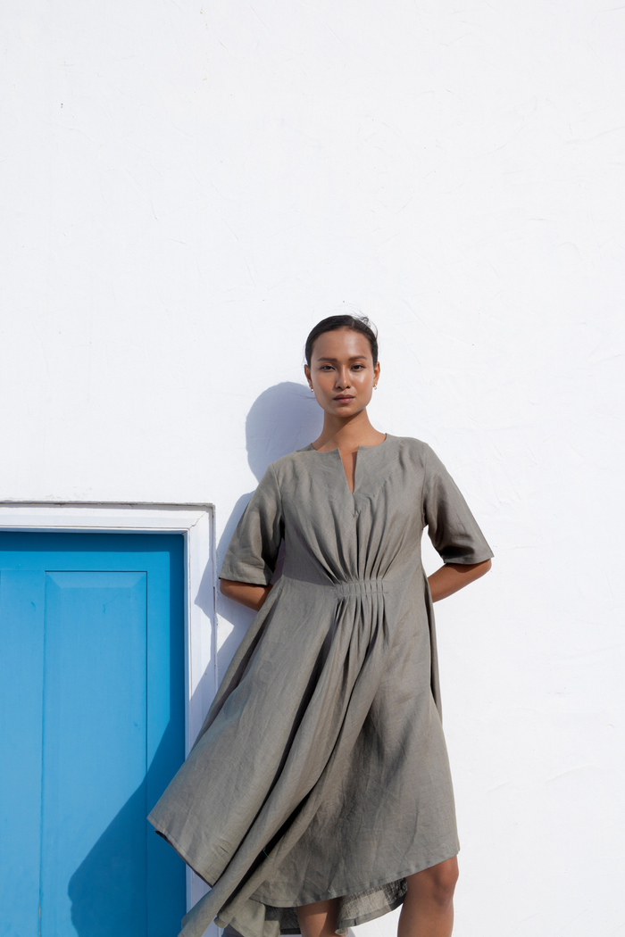 GREY FLOWER DRESS