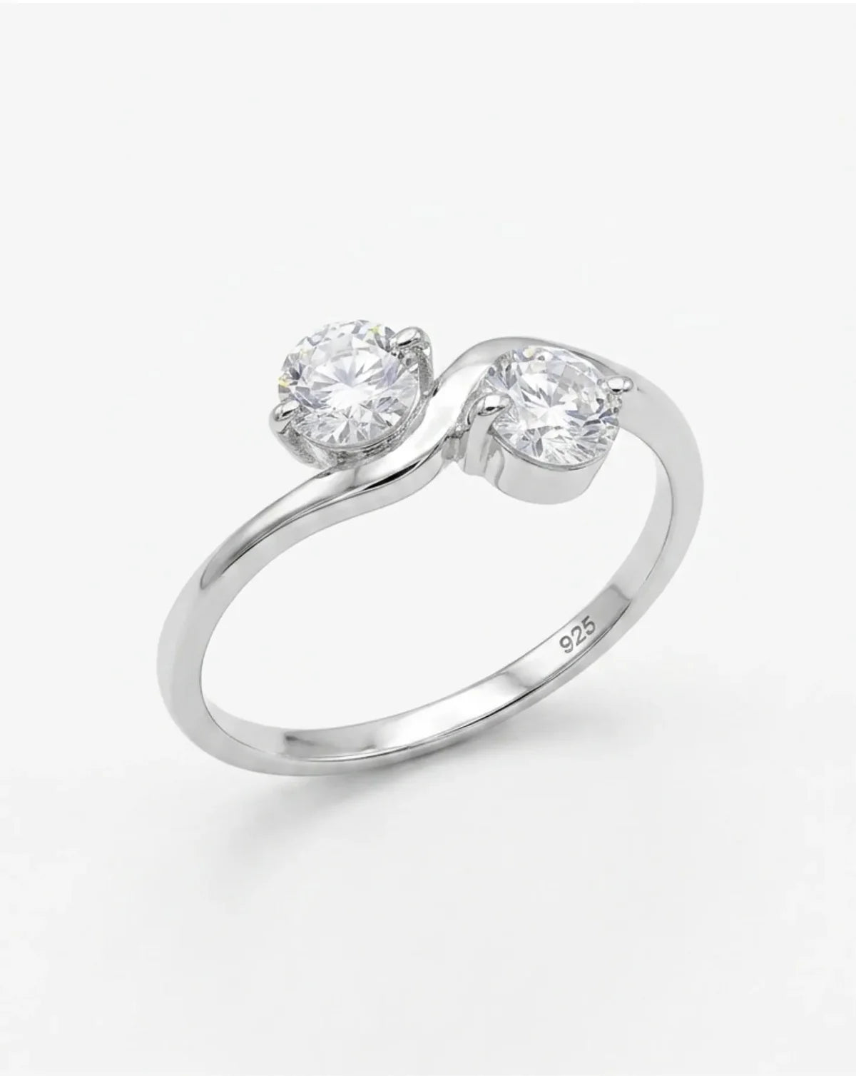 Curve Glow Ring — recycled silver gently curved band side angle, artisan sustainable jewelry Mitti Lifestyle