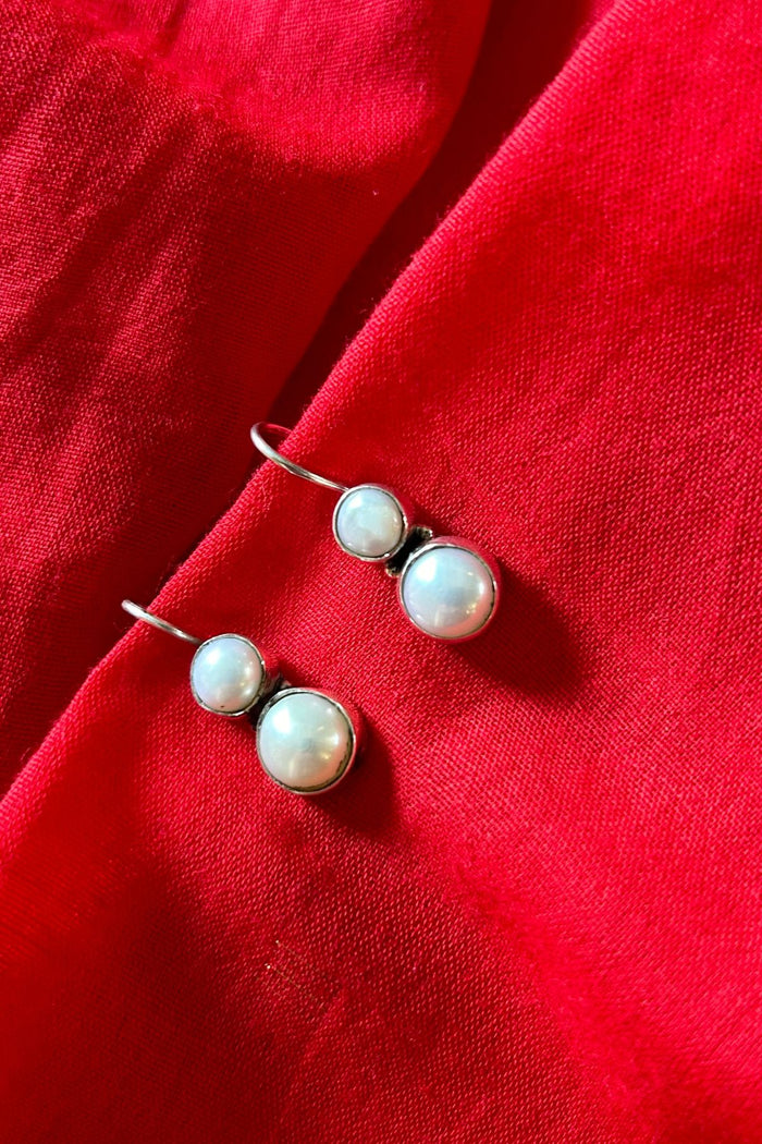 Circular drop white pearl earrings