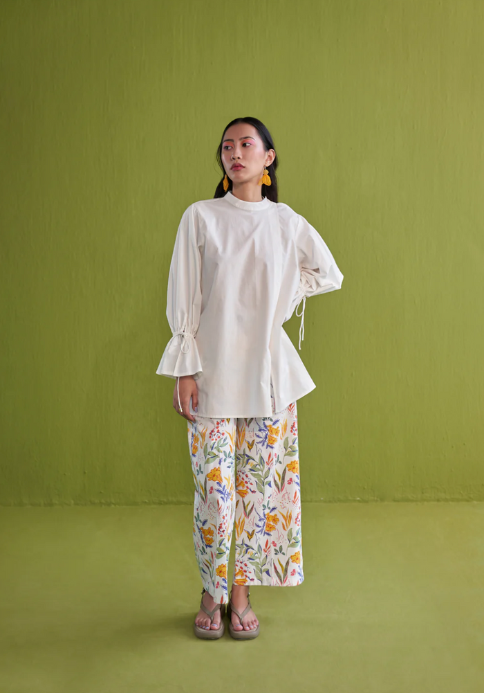 TIMELESS ORGANIC COTTON BLOUSE