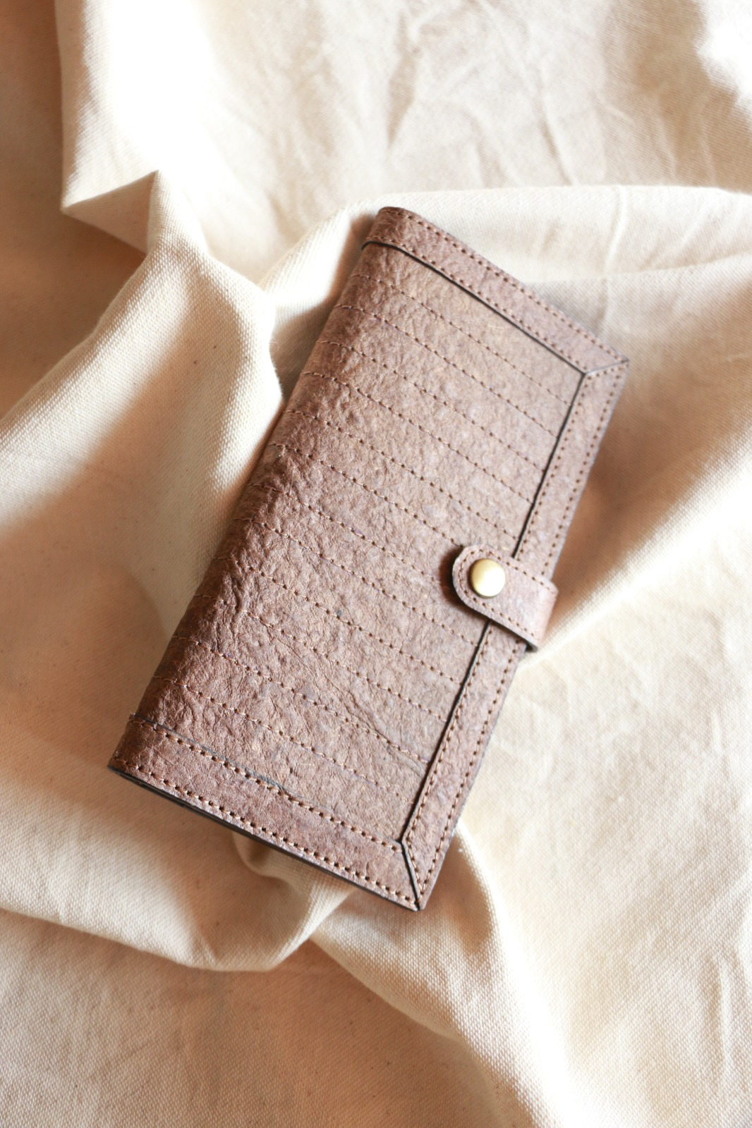 Yasti Wallet Vegan Coconut Leather