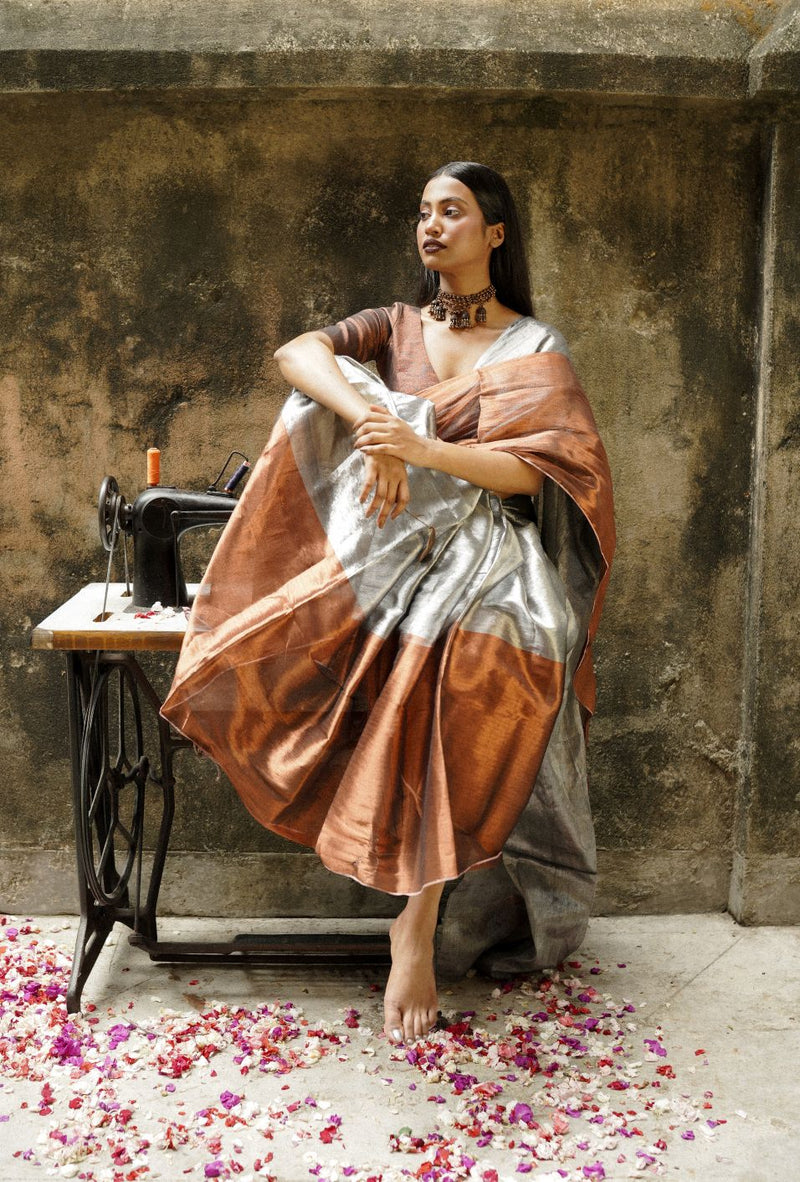Chandi Aur Tamba I Silver And Copper Handloom Tissue Saree