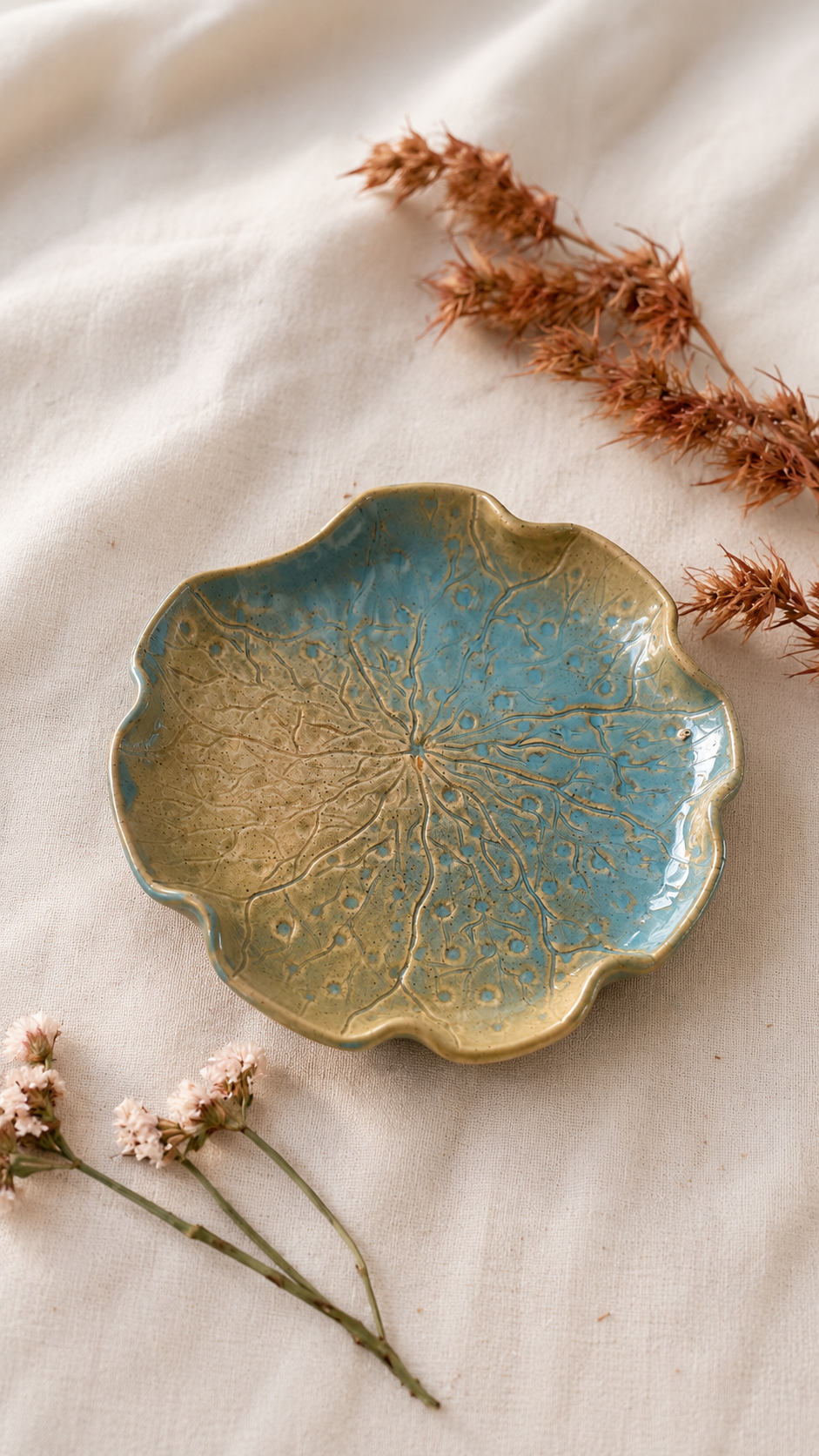 Lotus Leaf Quater Plate