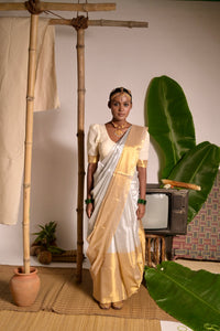 Kanakvarna saree