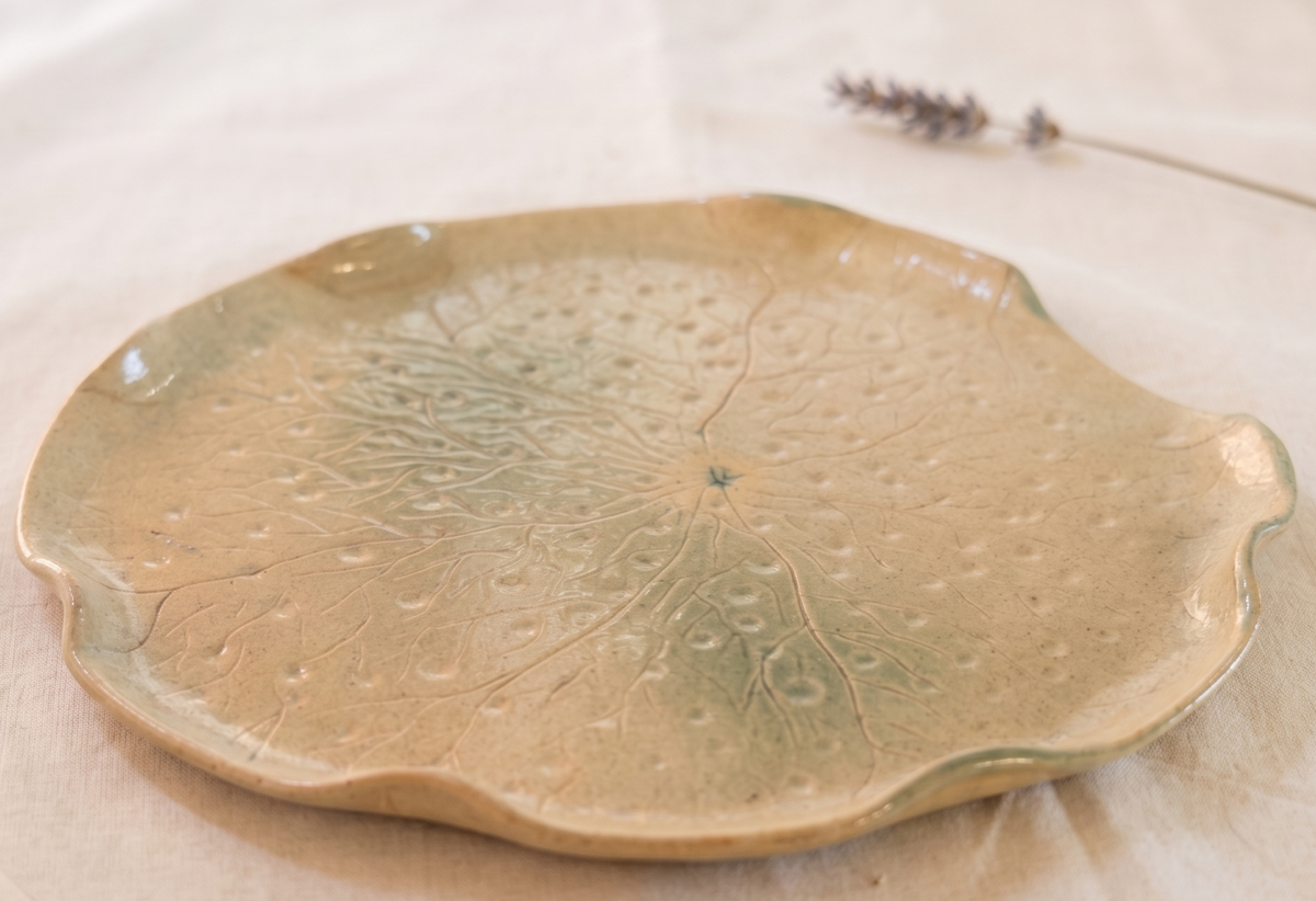Lotus Leaf Dinner Plate