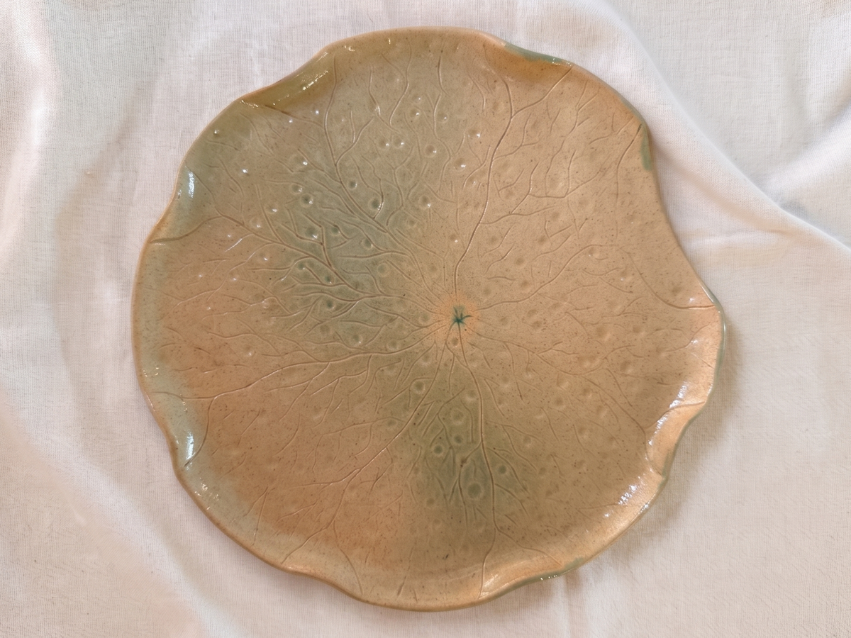 Lotus Leaf Dinner Plate