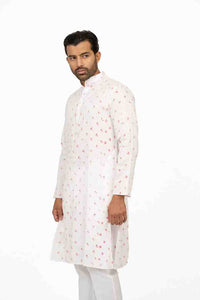 White Bandhej kurta sixth view hand-dyed cotton Indian ethnic artisan India