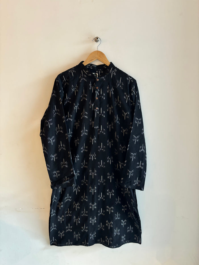 Ikkat Kurta