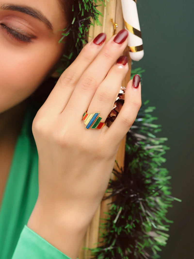 Scintillate Enamel Ring