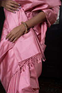Gulabi Anchal' Gulabi Geometric Benarasi Handloom Sari