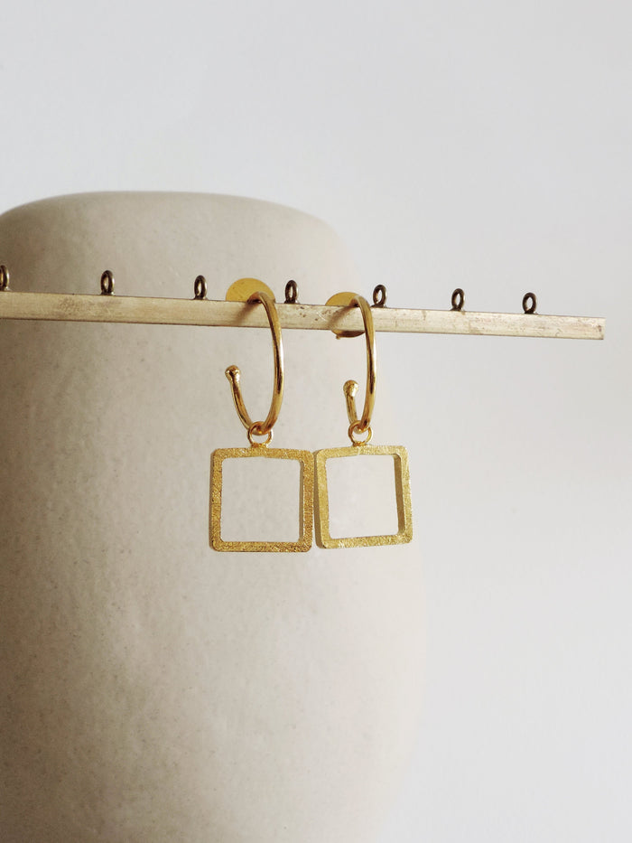 Oura Square XS geometric minimalism brass earrings De'anma handcrafted artisan India