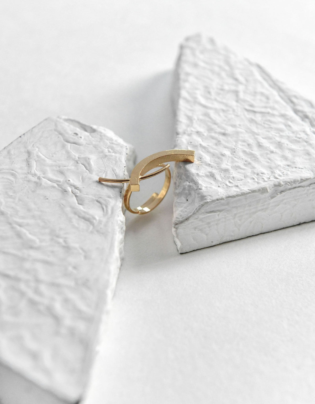 Taai ring De'anma handcrafted brass ring artisan jewellery India contemporary