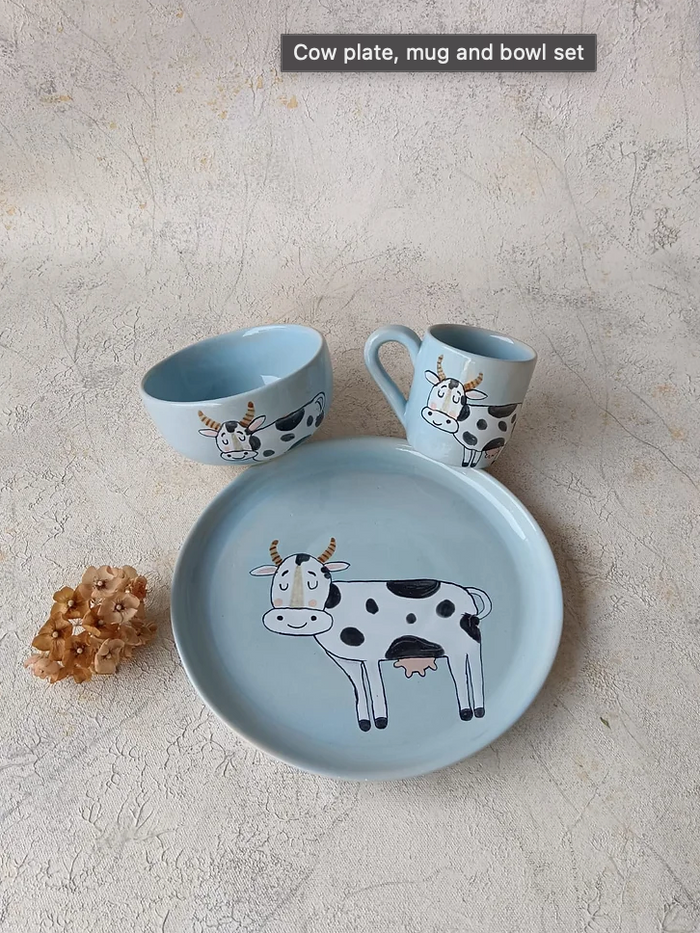 Cow Plate Set