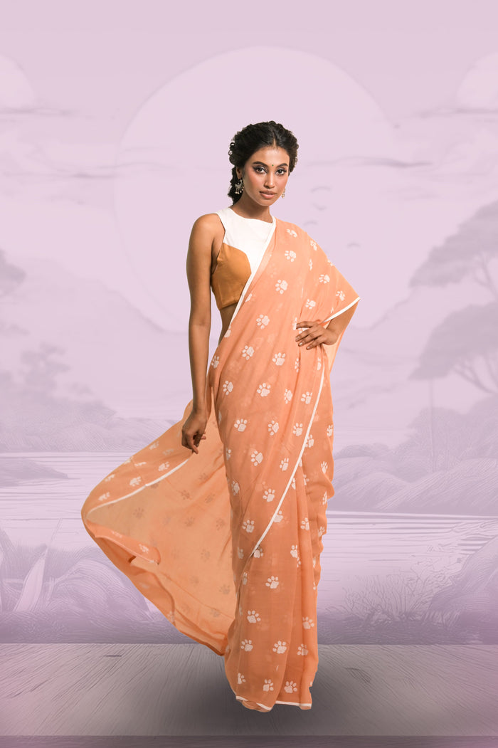 Paw-radise saree