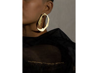 maxilla oversized studs