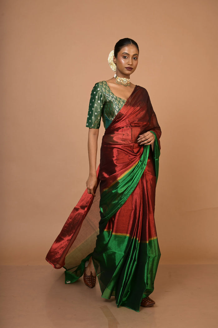 Dual-colour tissue saree