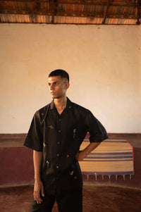 Wild sprigs black linen shirt