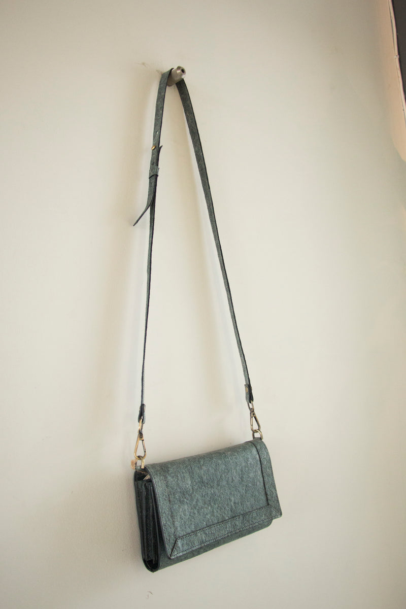 Ira Cross body